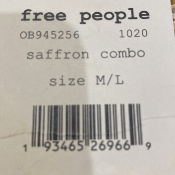 Free People Lucia Cardigan. M/L - Picture 17 of 17